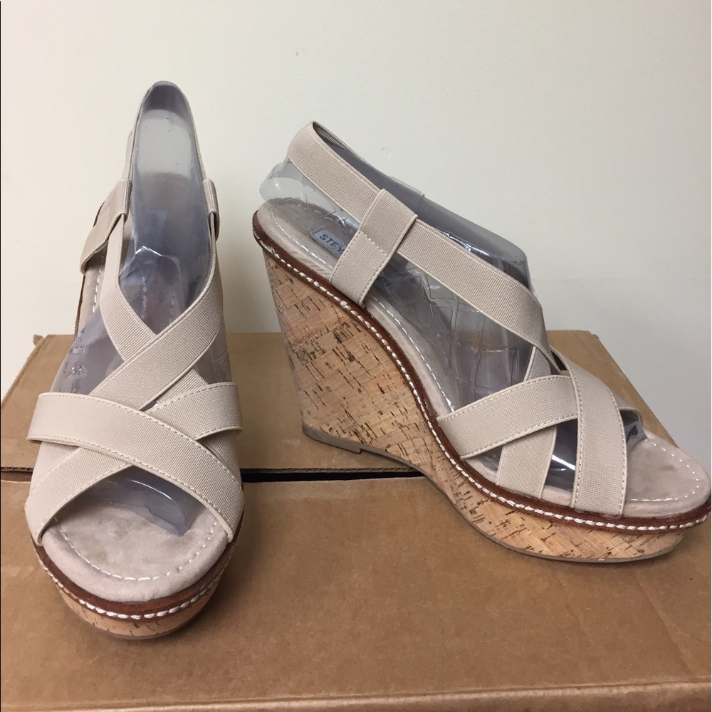 Steve Madden wedge sandals in cream - used once