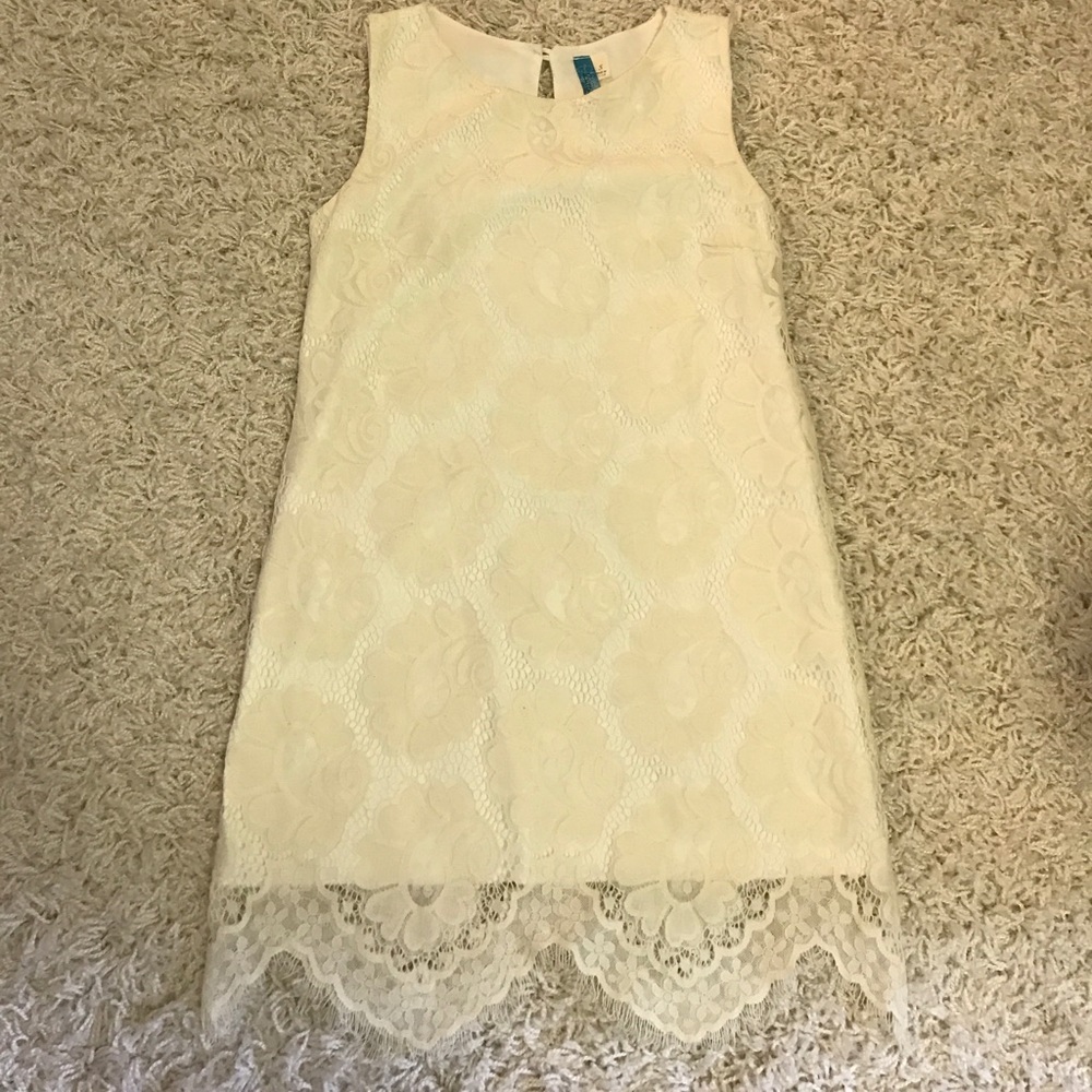 Francesca's White Lace Shift Dress