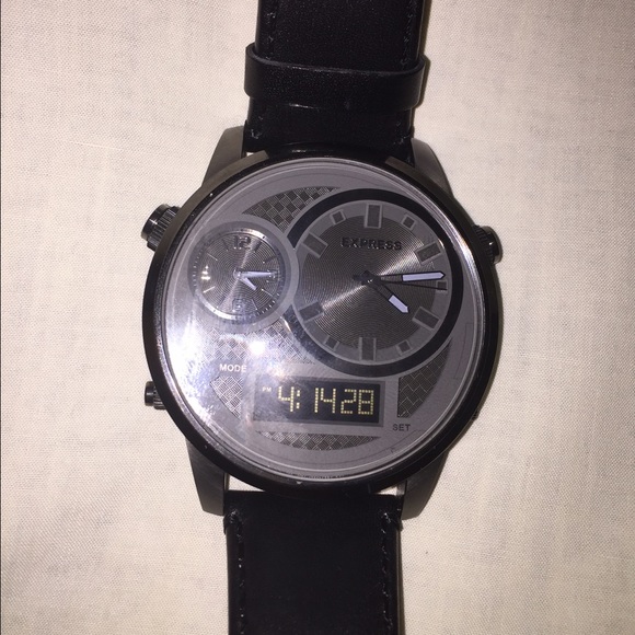 EXPRESS LEATHER WATCH - Picture 2 of 8