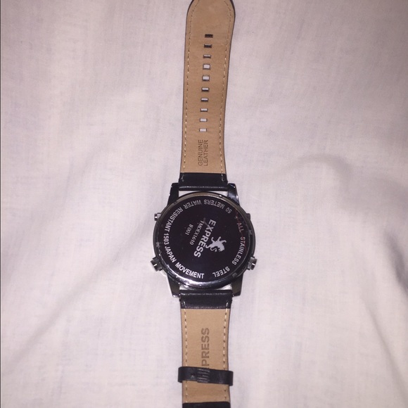 EXPRESS LEATHER WATCH - Picture 7 of 8