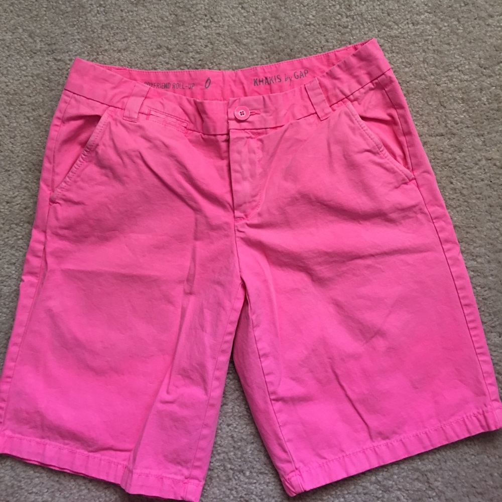 🏃🏽‍♀️CLOSING CLOSET Boyfriend Roll-Up Khakis