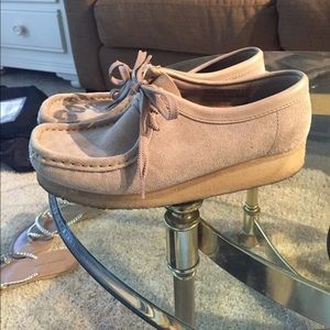 Clarks Wallabees - BARELY WORN!!