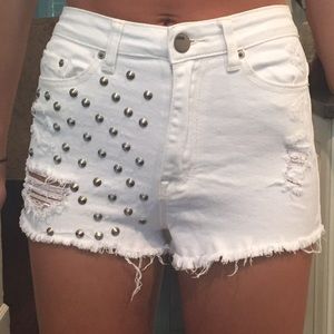 High waisted BDG shorts