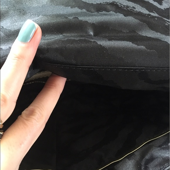 NWT Tribal Black/white INC Handbag - Picture 5 of 8