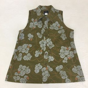 Sig Zane Button Front Sleeveless Top in Olive