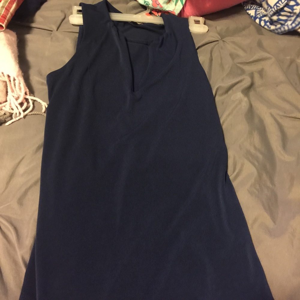 Express dark blue tank