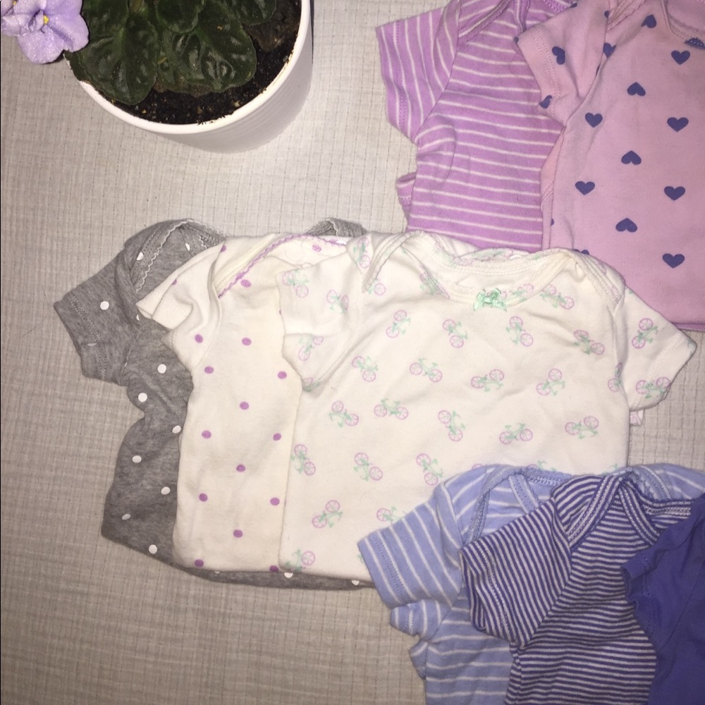 onesies - Picture 2 of 3