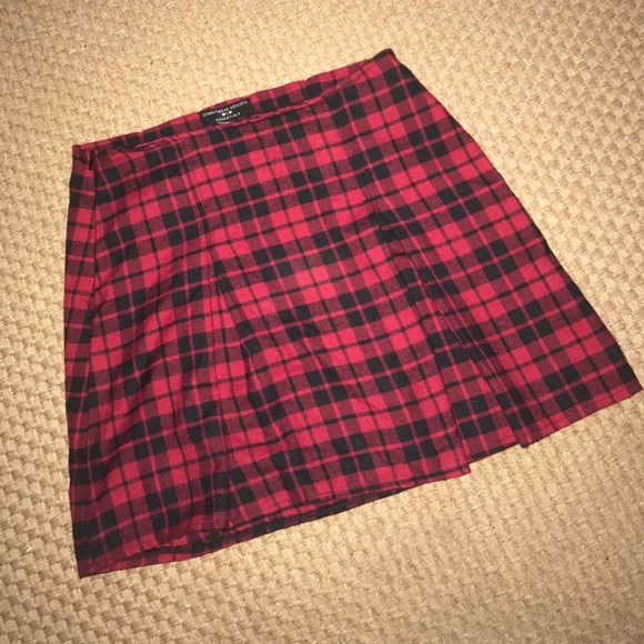 Cheeky plaid mini skirt - Picture 1 of 1