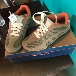 Champion men's 5 1/2