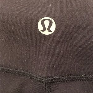 Lululemon classic black leggings in size 10
