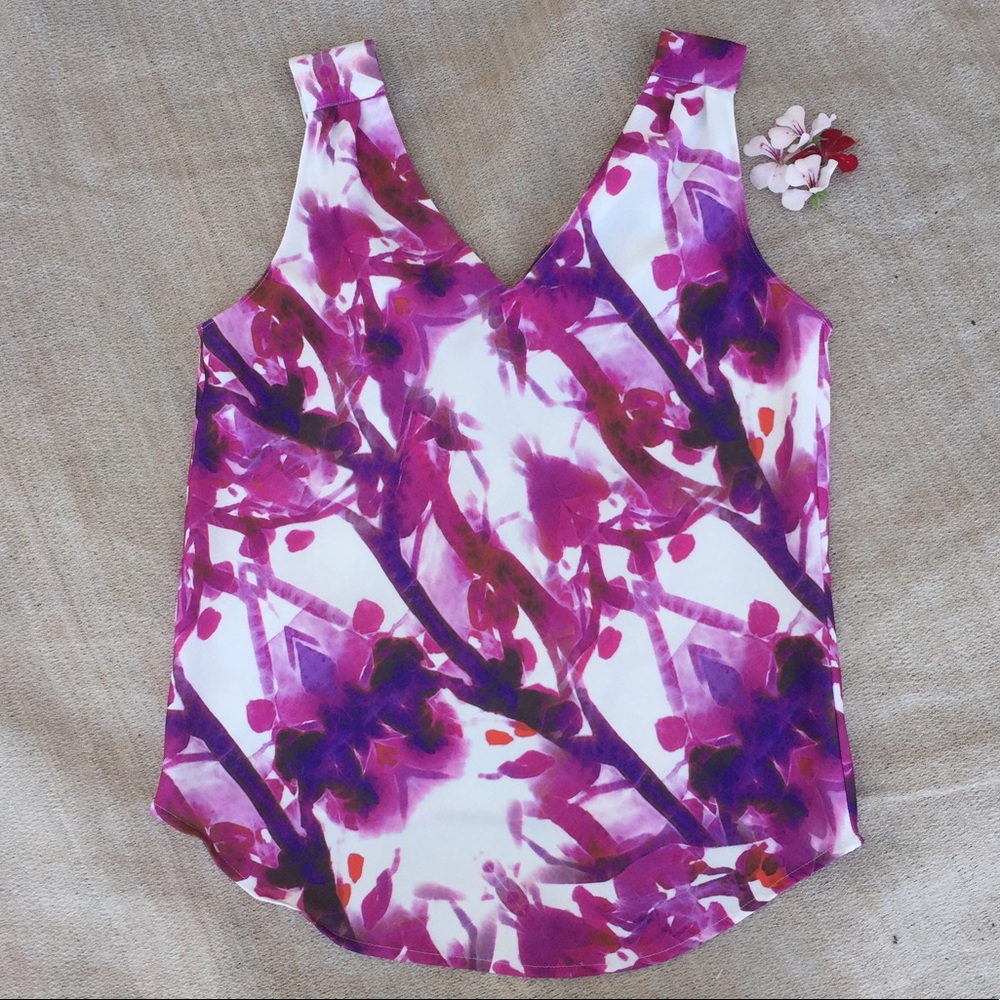 Calvin Klein Spring/Summer Top