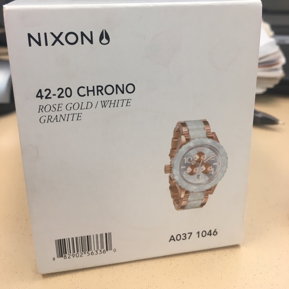 Nixon 42-20 Chrono