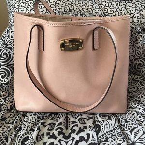 Michael kors tote