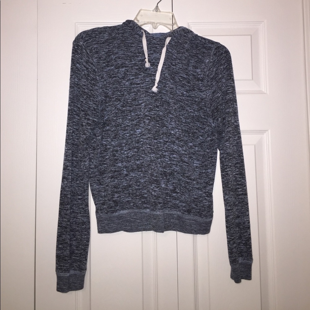Long sleeve thin hoodie