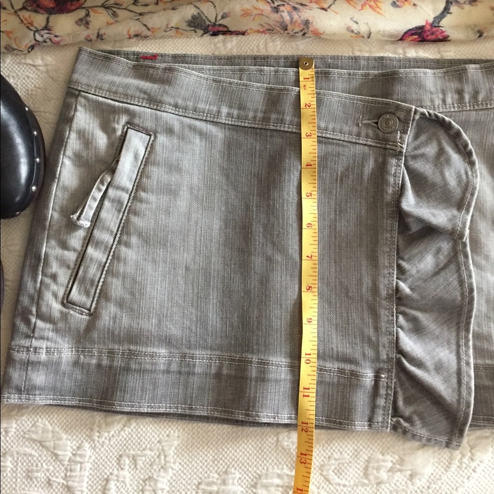 NWOT 7fam Miniskirt