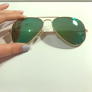 Ray ban mirrored sunglasses Ray ban mirrored sunglasses