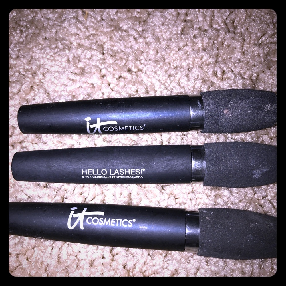 It hello lashes mascara