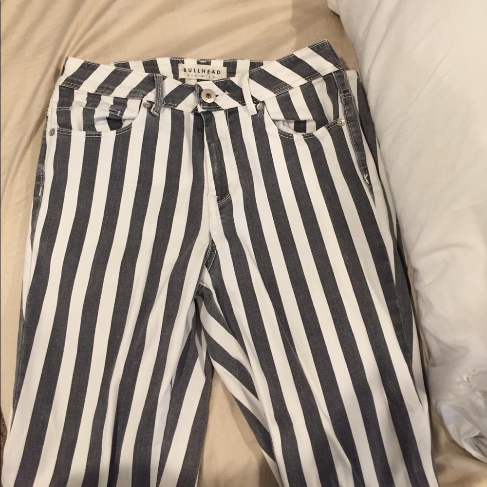 Bullhead high rise skinny jeans