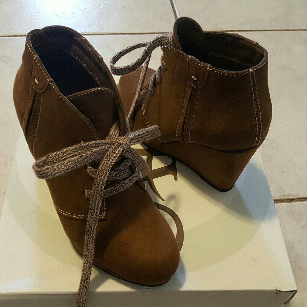 Suede Sneaker Wedge