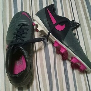 Nike Women's Soccer Cleats
