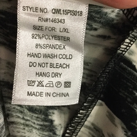 Abstract Black & White Print Palazzo Pants - Picture 2 of 7