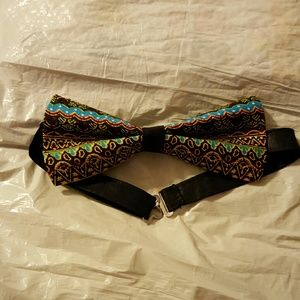 African print bow tie