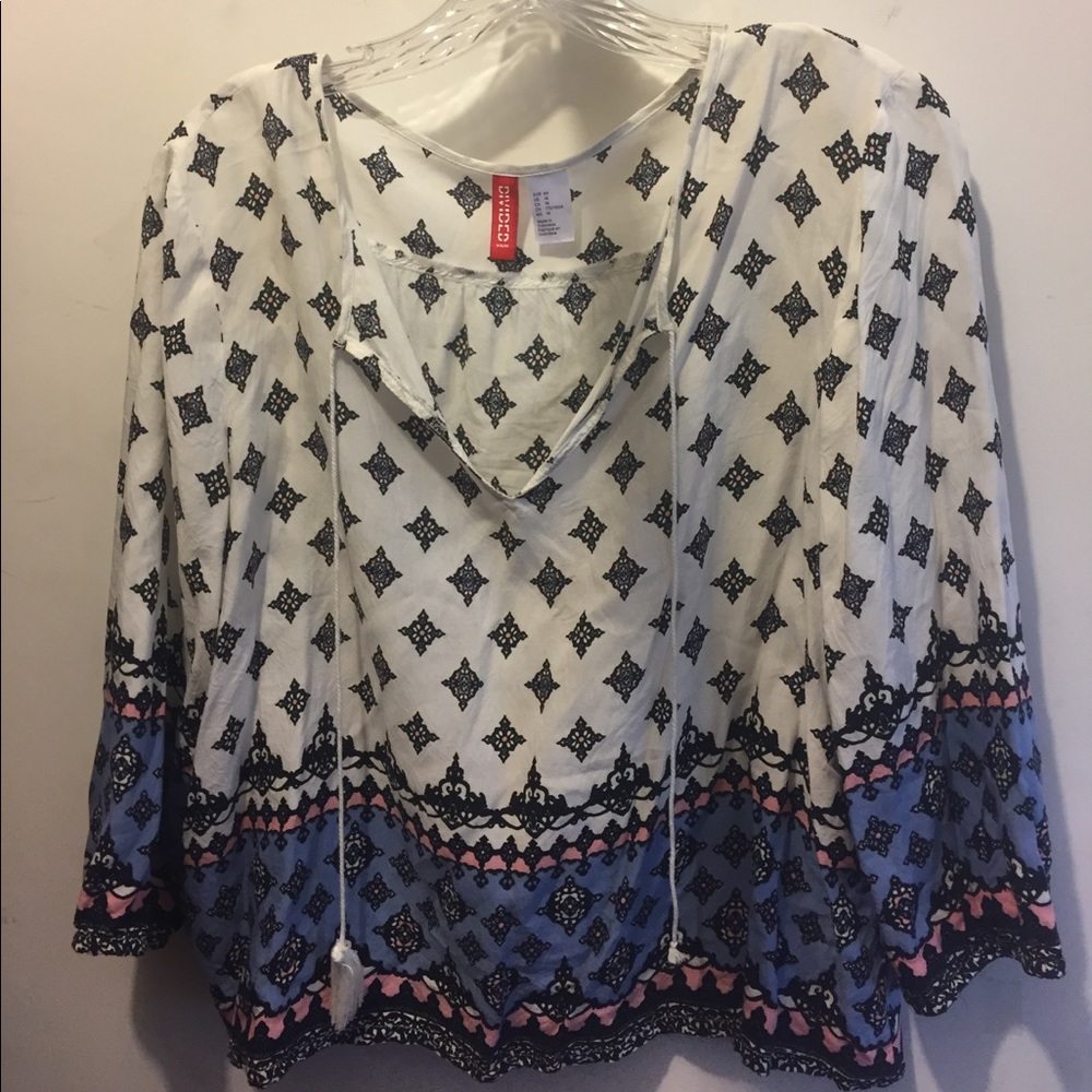 H&M patterned crop top