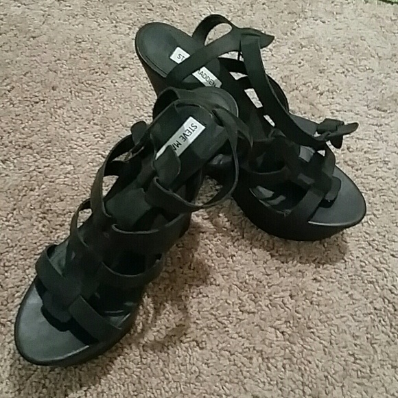 Steve Madden Strapped Leather Wedges - Picture 1 of 5