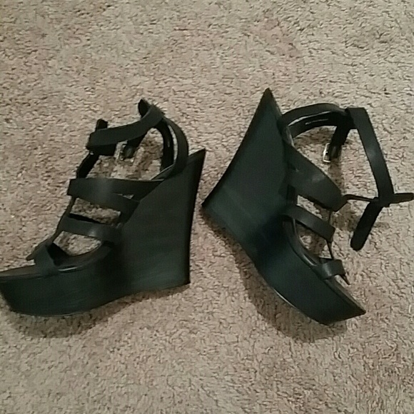 Steve Madden Strapped Leather Wedges - Picture 2 of 5
