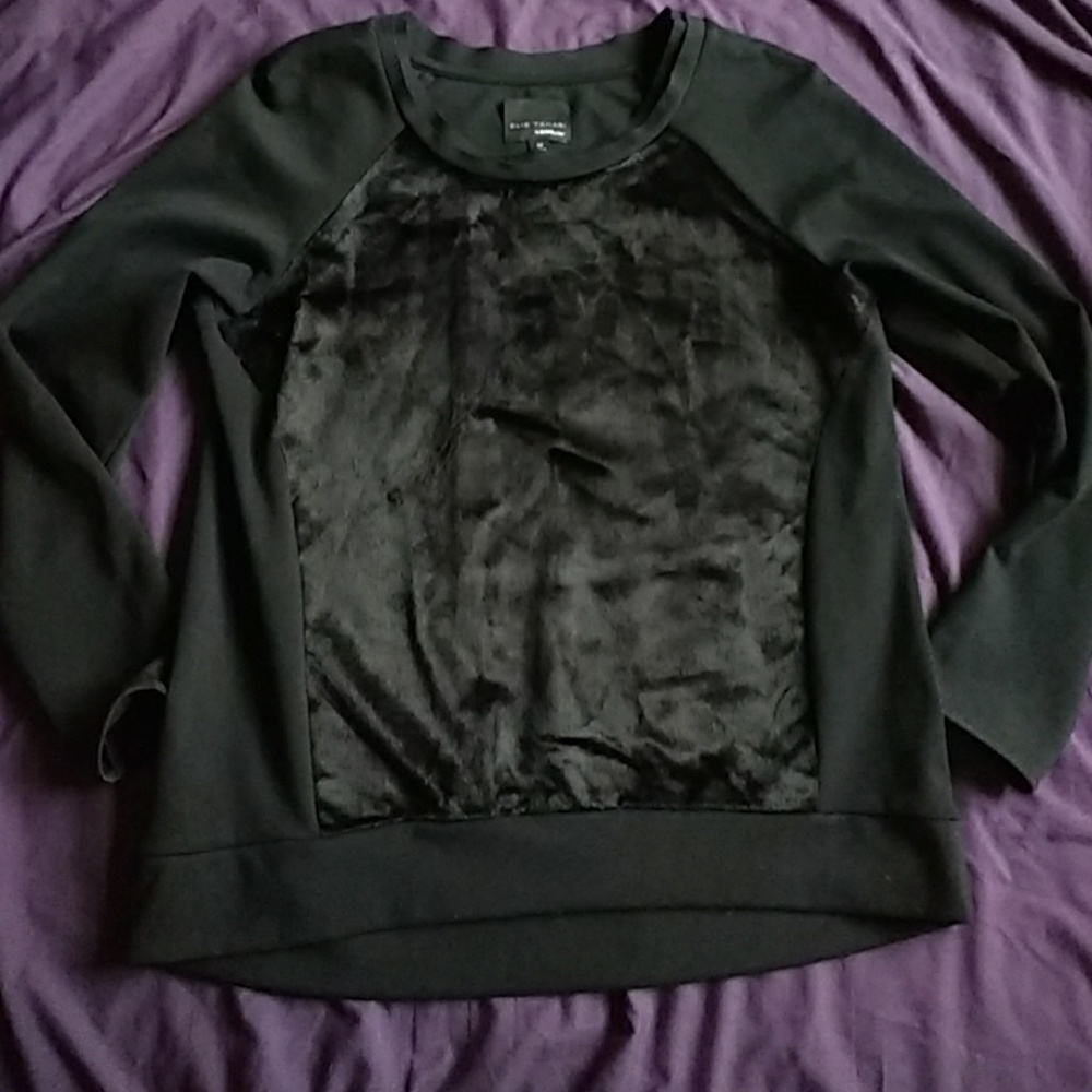 Subtle Furry Soft Black Thin Sweatshirt