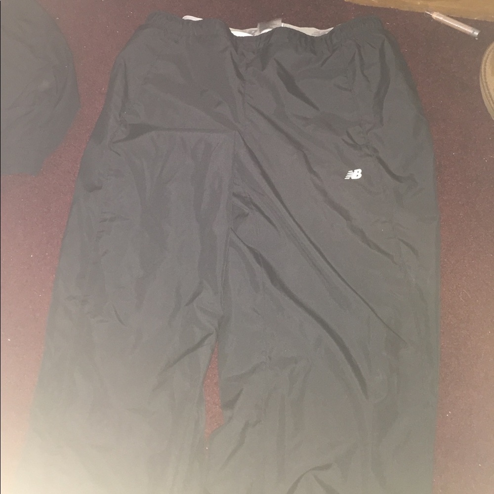 New balance jogging pants