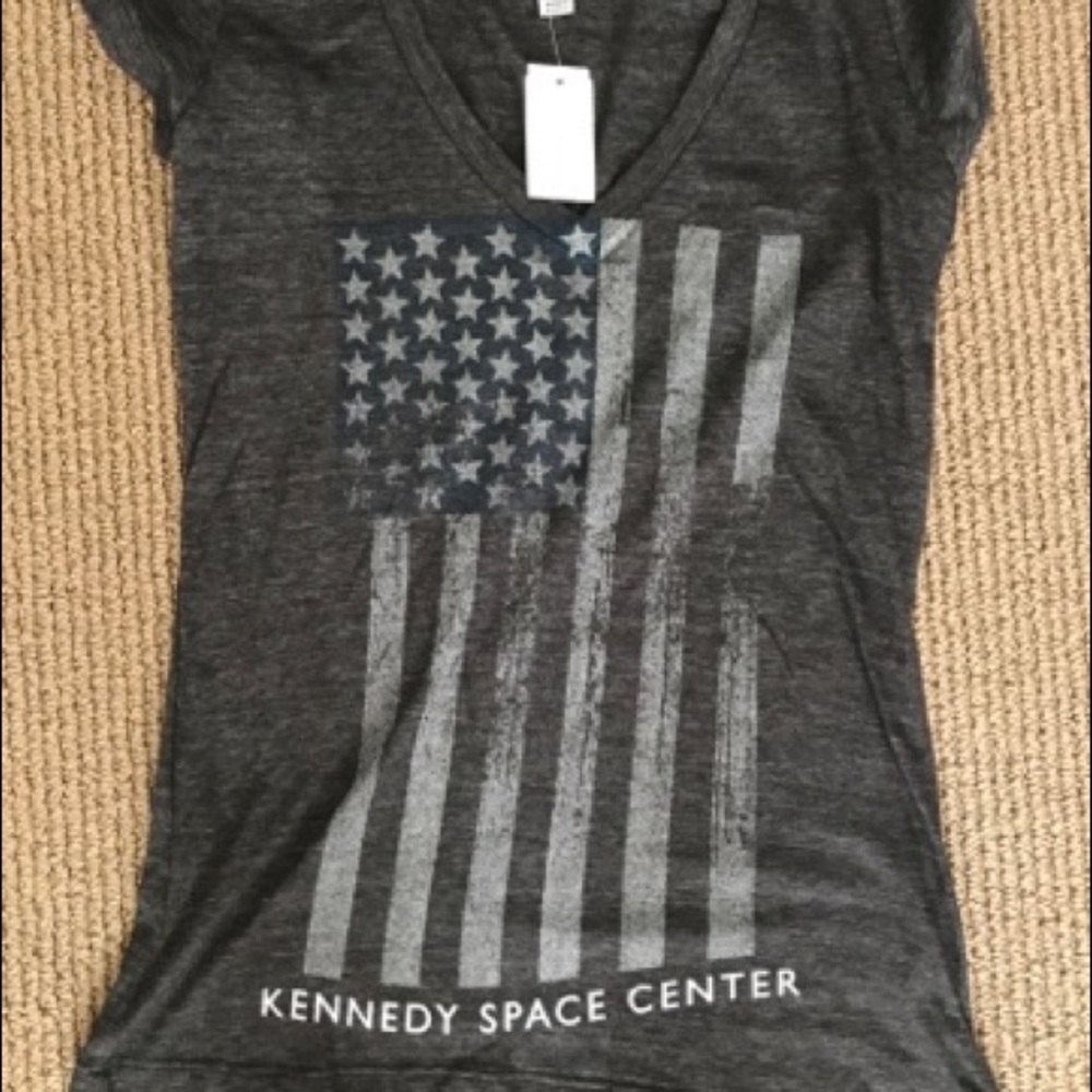 Gray Kennedy Space Center t-shirt