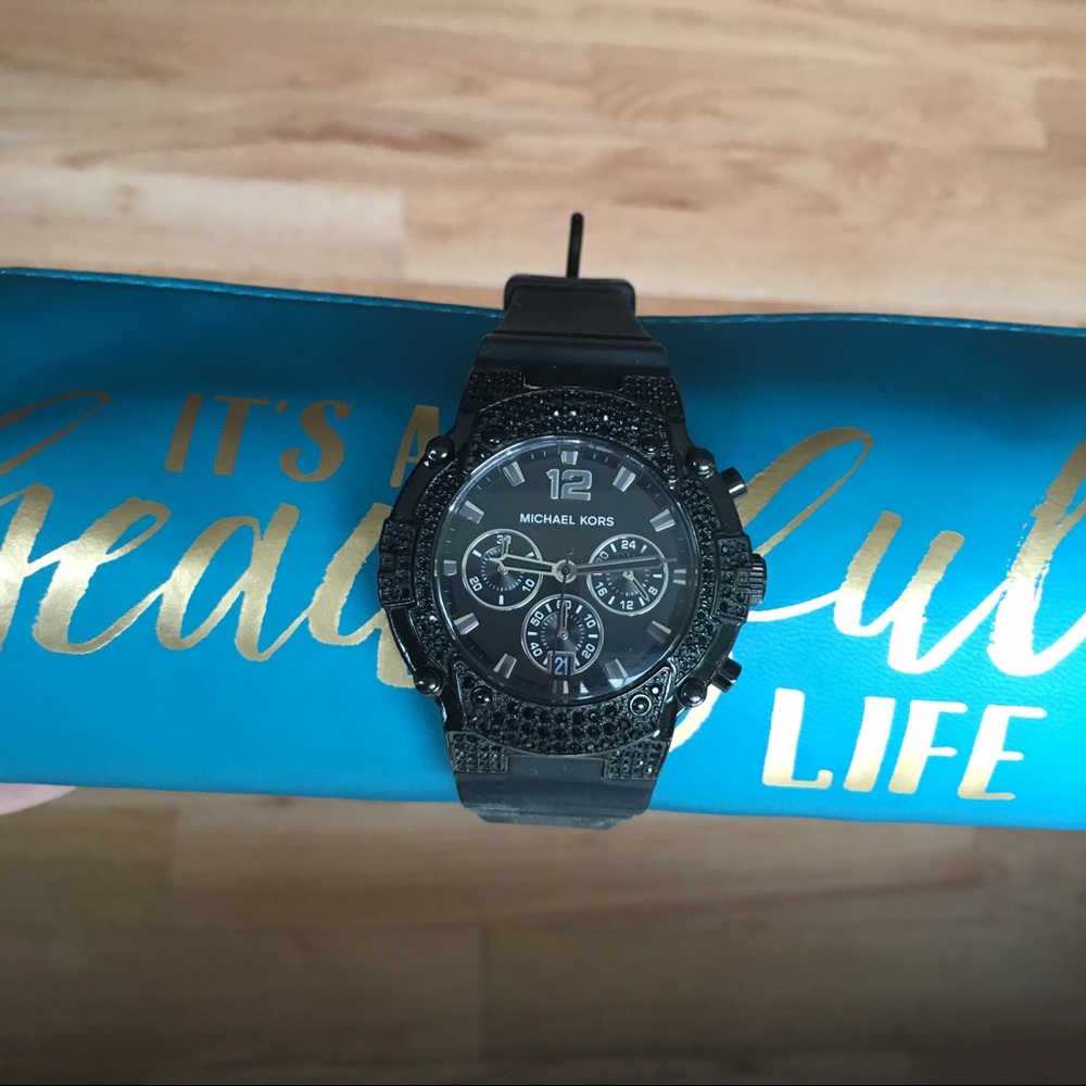 Michael Kors - Black on black wrist watch