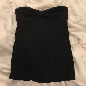 Black strapless shirt