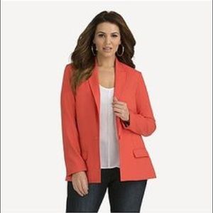 Kardashian Kurves blazer