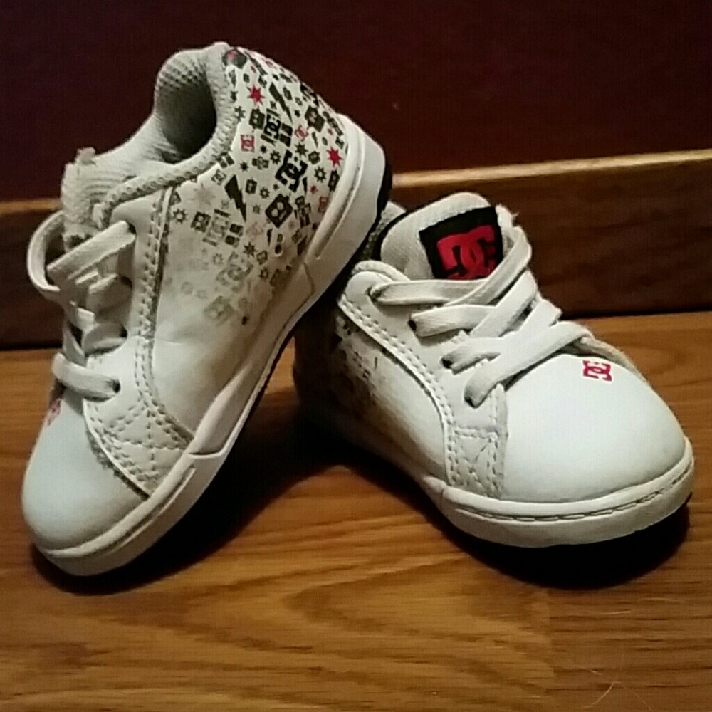 DC size 5 infant boys shoes