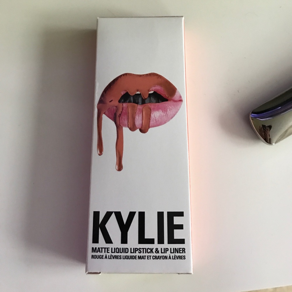 Kylie Cosmetics Dirty Peach lipkit