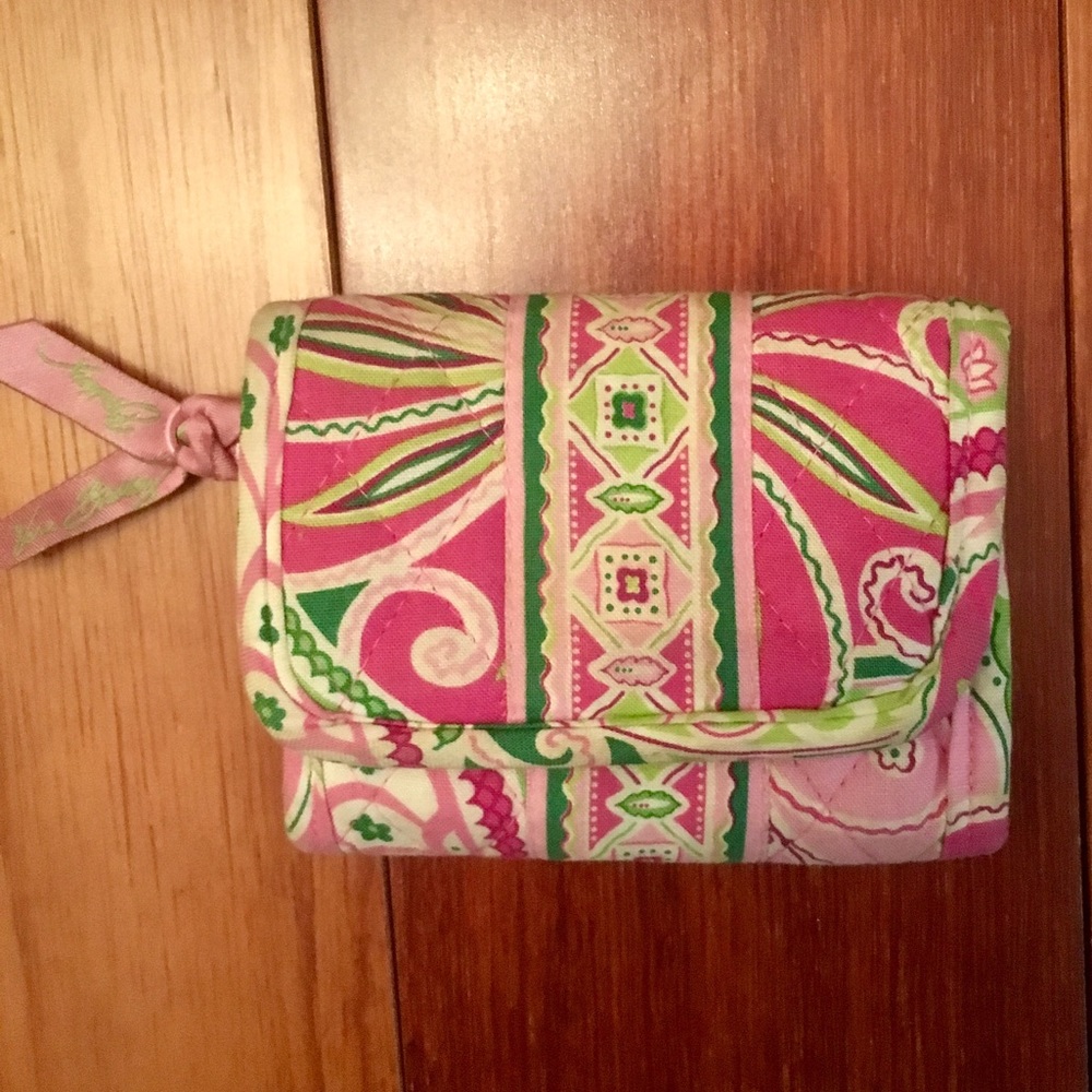 Vera Bradley Retired Print Tri-Fold Small Wallet