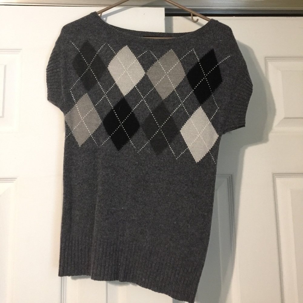 Women's cap sleeve sweater vest