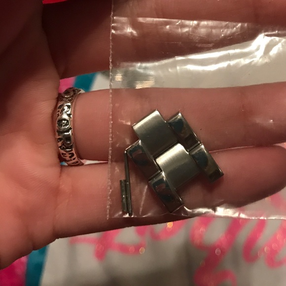 Coach Watch - Picture 4 of 4