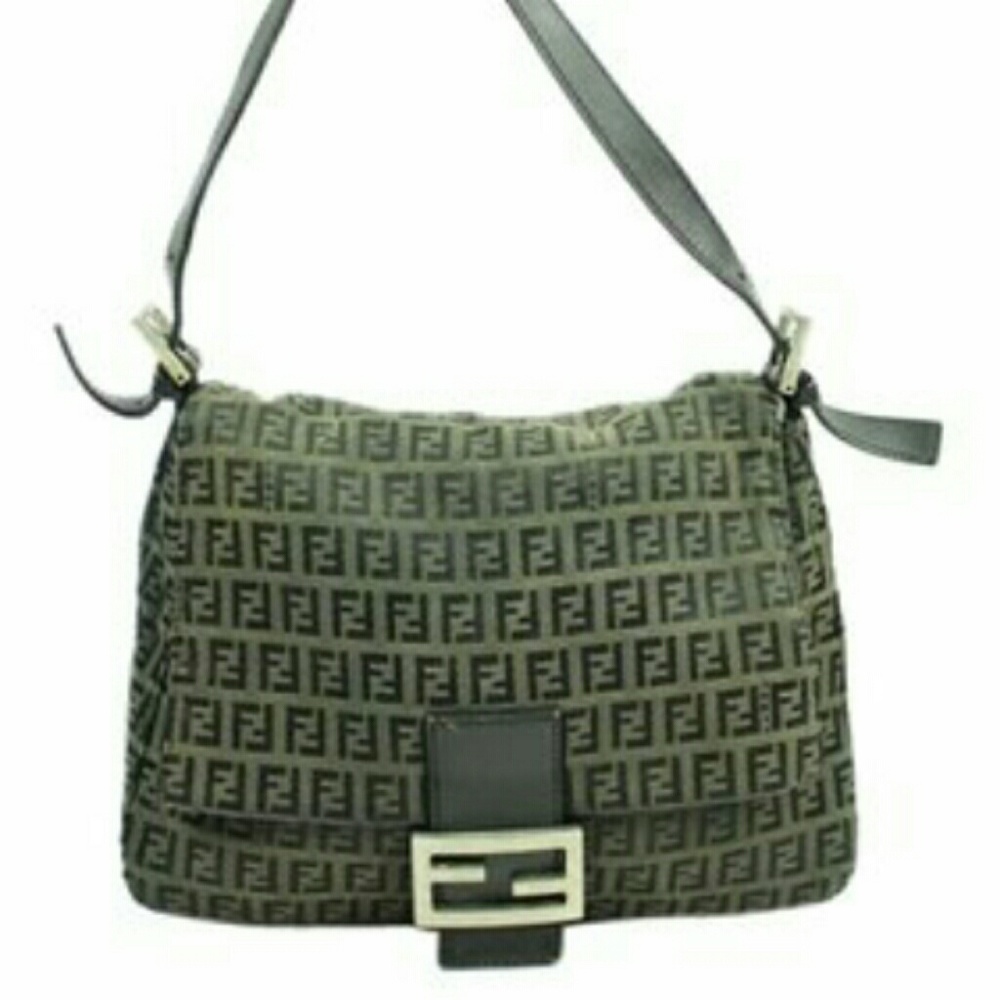 Fendi Shoulder flap