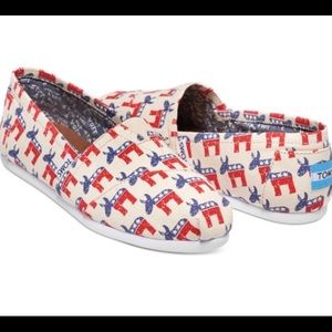TOMS DEMOCRAT Limited edition