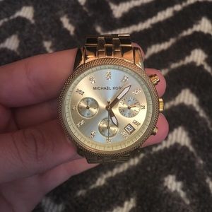 PRICE DROP ‼️ Gold Michael Kors Watch