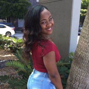 Meet your Posher, Brittany