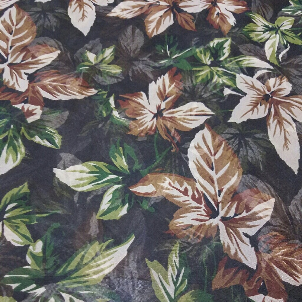 NWOT Cejon Oblong Floral Scarf