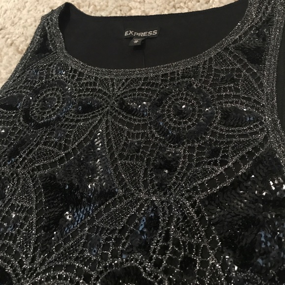Express Metallic Sequin Crop Top - Picture 4 of 4