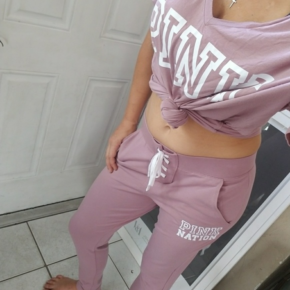 LN, vs pink begonia lace up set - Picture 2 of 7