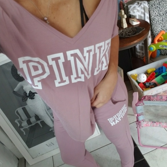 LN, vs pink begonia lace up set - Picture 3 of 7