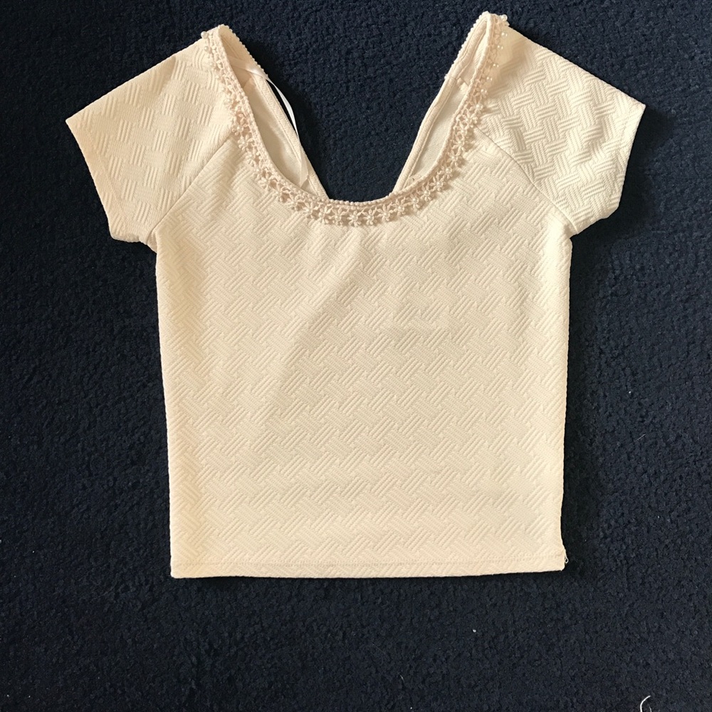 Urban Outfitters Crop Top Size Small