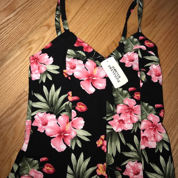 Floral Romper - Picture 2 of 5